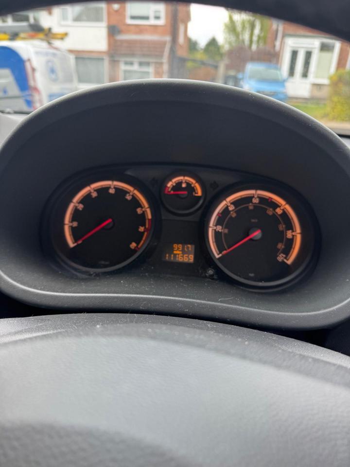 Vauxhall Corsa - 1.2 16V Energy Euro 5 5dr (A/C) - Image 13