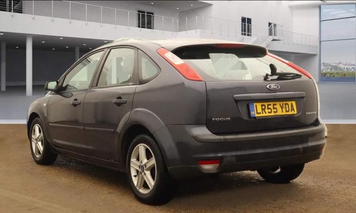 Ford Focus - 1.6 Titanium 5dr - Titanium Model - Image 5