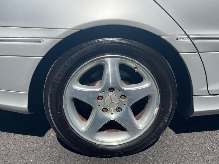 Mercedes-Benz C Class - 1.8 C200 Kompressor Avantgarde SE 4dr - One Owner From New - Image 17