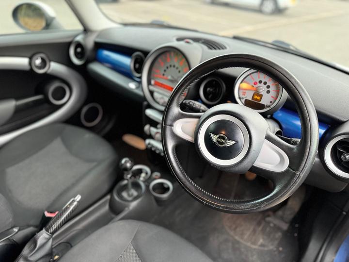 MINI Hatch - 1.6 Cooper Euro 4 3dr - ULEZZ FREE - Image 11
