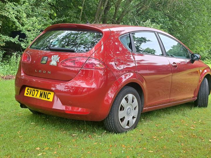 SEAT Leon - 1.6 8V Reference Euro 4 5dr - FULL SERVICE HISTORY,3 OWNER - Image 15