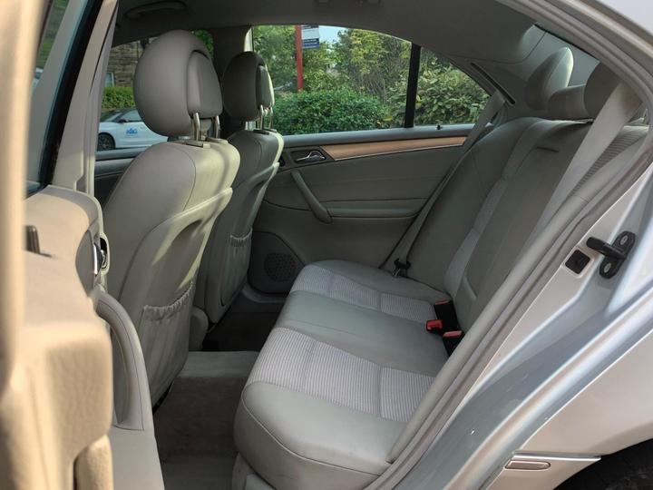 Mercedes-Benz C Class - 1.8 C180 Kompressor Avantgarde SE 4dr - LONG MOT-S/HISTORY-2 KEYS - Image 21