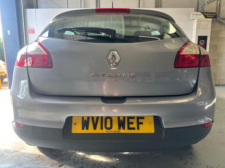 Renault Megane - 1.6 16V I-Music Euro 5 5dr - 12 MONTHS MOT-2KEYS-HISTORY - Image 35