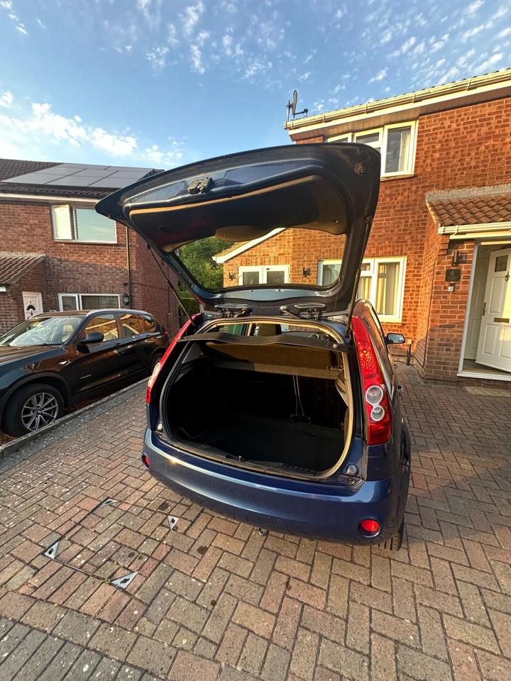 Ford Fiesta - 1.4 TD Style Climate 5dr - 12 month MOT and service - Image 5
