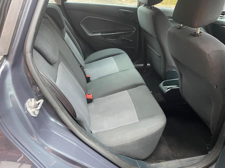 Ford Fiesta - 1.4 TDCi DPF Edge 5dr - Image 12
