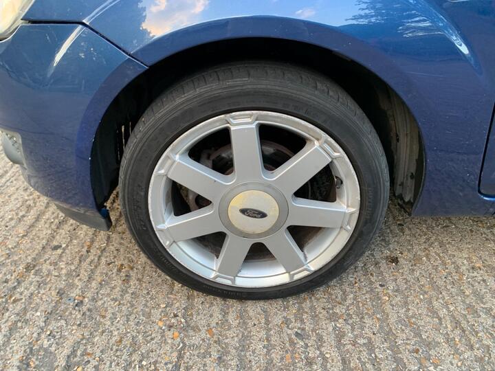 Ford Fiesta - 1.25 Zetec Blue Edition 5dr - Image 50