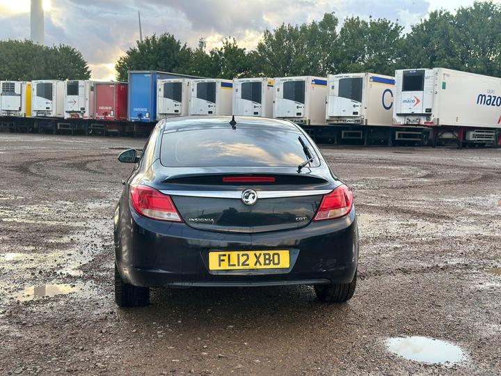 Vauxhall Insignia - 2.0 CDTi Exclusiv Auto Euro 5 5dr - DRIVES MINT+9 MONTHS MOT - Image 6