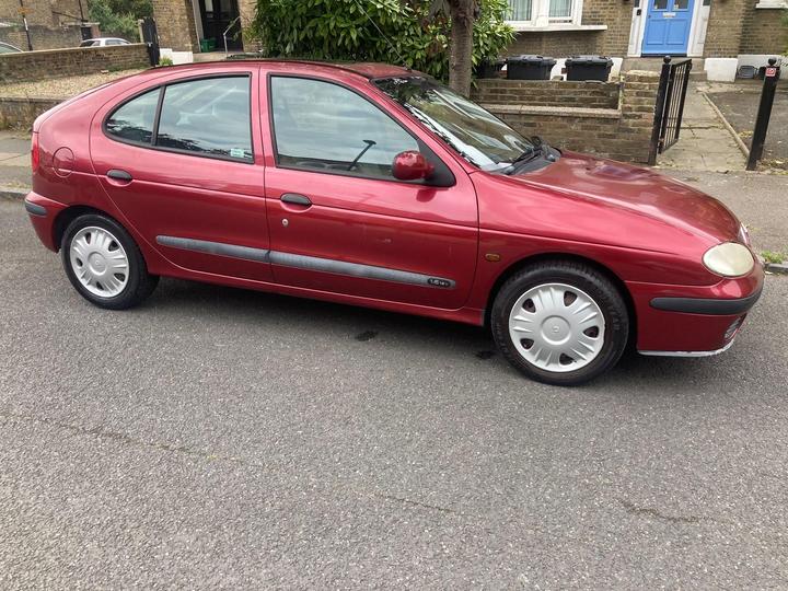 Renault Megane - 1.6 16v Alize 5dr - ulez 50k genuine year mot - Image 12