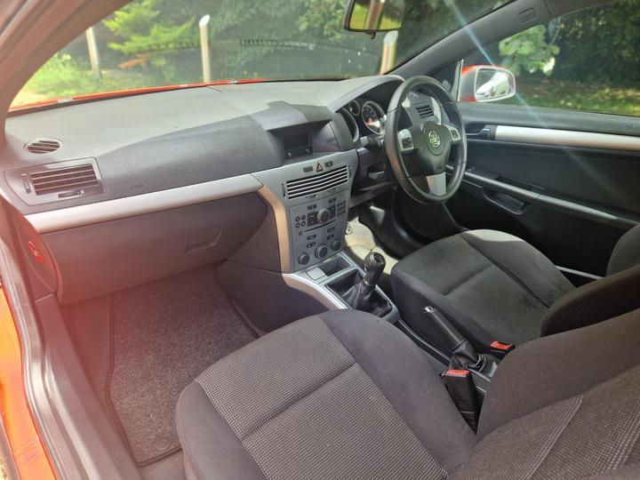 Vauxhall Astra - 1.4i 16v SXi Sport Hatch 3dr - New in stock and ready to go - Image 17
