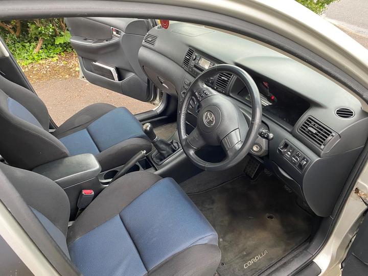 Toyota Corolla - 1.4 VVT-i Colour Collection 5dr - Image 6