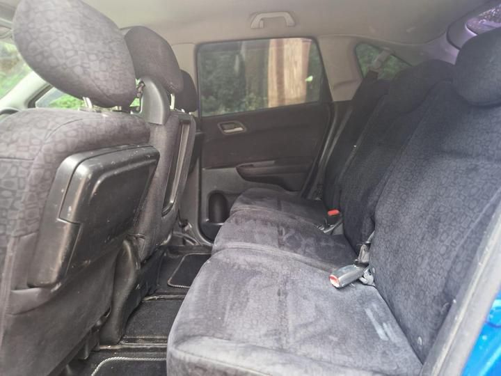 Honda FR-V - 1.7 i-VTEC SE 5dr - New in stock and ready to go - Image 47