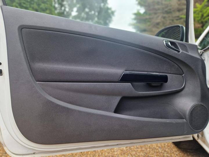 Vauxhall Corsa - 1.2 16V Excite Euro 5 3dr (A/C) - New in stock and ready to go - Image 30