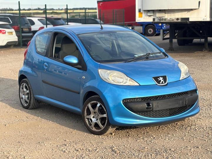 Cheap Peugeot 107 - 1.0 12V Urban Euro 4 3dr - LONG MOT+CHEAP INSURANCE+ULEZ for sale in Peterborough, Cambridgeshire