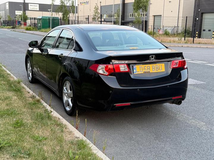 Honda Accord - 2.0 i-VTEC EX Auto Euro 5 4dr - Image 5