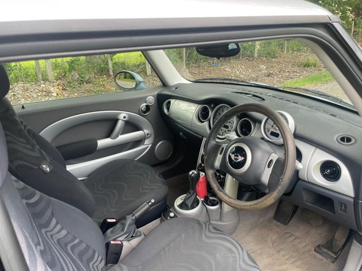 MINI Hatch - 1.6 One CVT Euro 3 3dr - Automatic! - Image 15