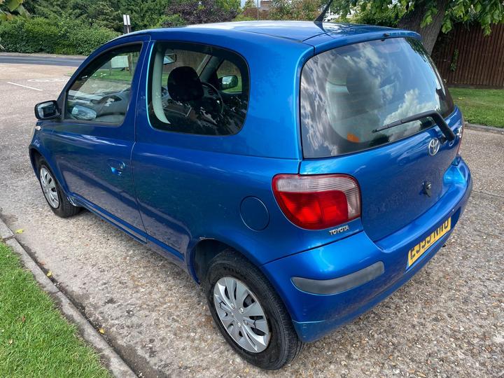 Toyota Yaris - 1.0 VVT-i T2 3dr - (Last Owner For 5 Years) - Image 6