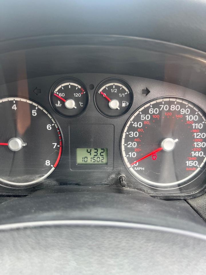 Ford Focus - 1.6 LX 5dr - Image 7