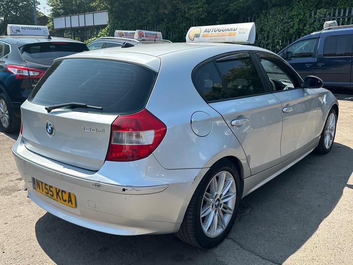 BMW 1 Series - 2.0 120d SE Steptronic Euro 4 5dr - AUTOMATIC, MOT DEC 2025 - Image 4