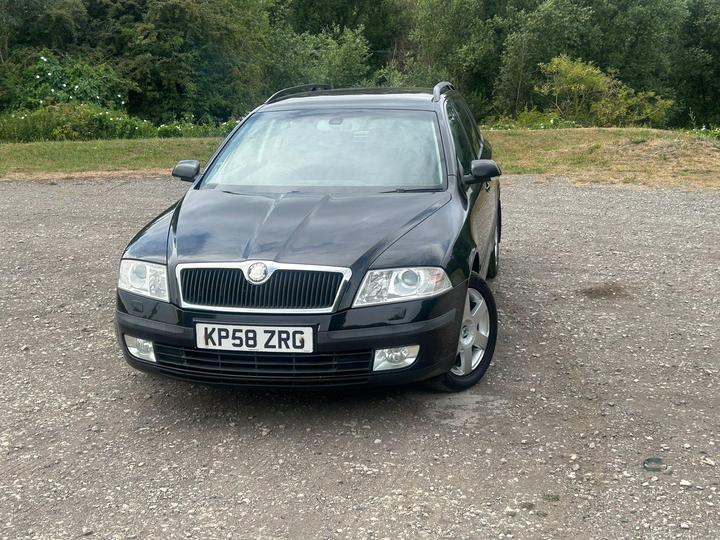 Cheap Skoda Octavia - 2.0 TDI Elegance DSG Euro 4 5dr - FSH + 12m MOT for sale in Ossett, West Yorkshire