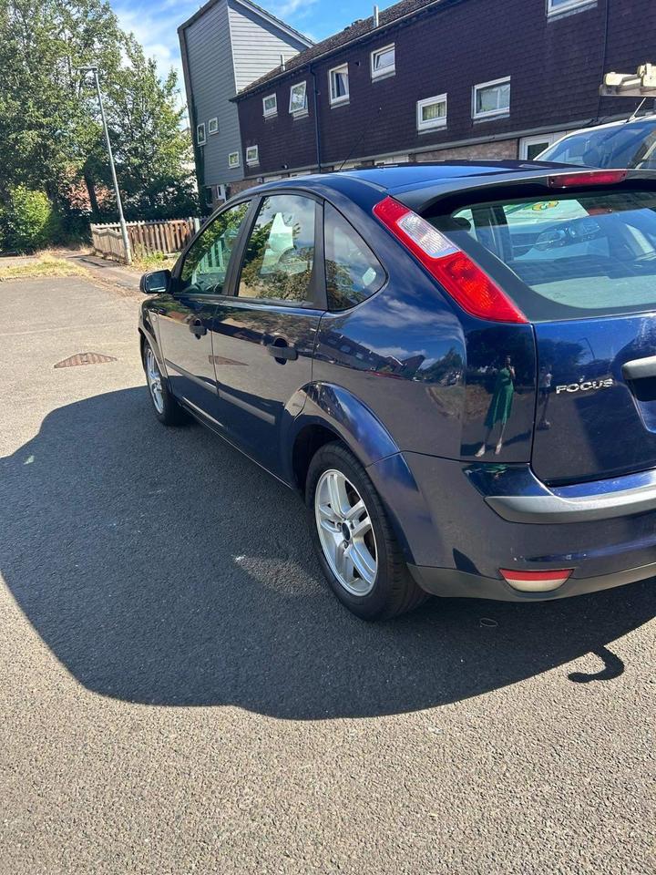 Ford Focus - 1.6 LX 5dr - cheap run around - Image 6