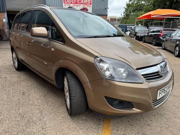 Cheap Vauxhall Zafira - 1.6 16V Design Euro 5 5dr (SNav) - 12 months mot for sale in Luton, Bedfordshire
