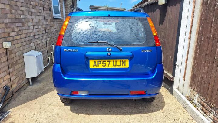 Suzuki Ignis - 1.3 VVT GL 5dr - RELIABLE CHEAP PERFECT 1ST CAR - Image 3