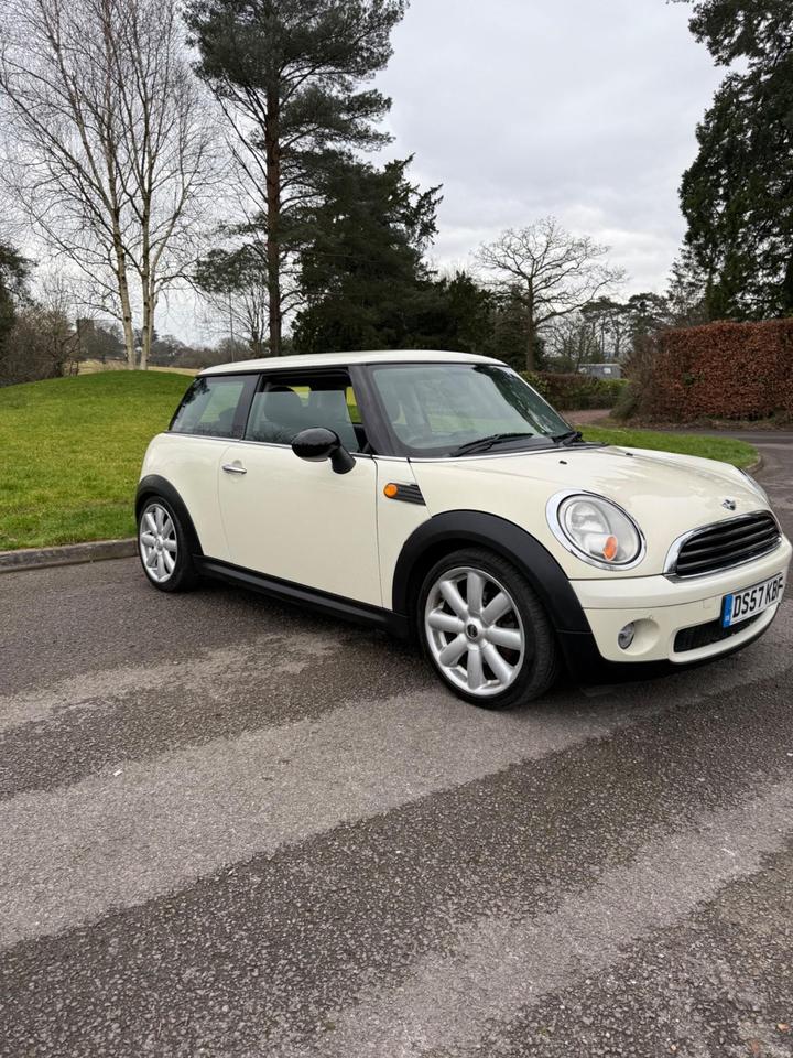 MINI Hatch - 1.4 One Euro 4 3dr - Image 2