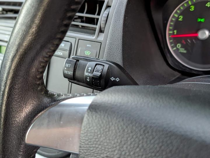 Ford Focus C-Max - 1.6 16v Zetec 5dr - JUST SERVICED*LOVELY SPEC*ULEZ - Image 22