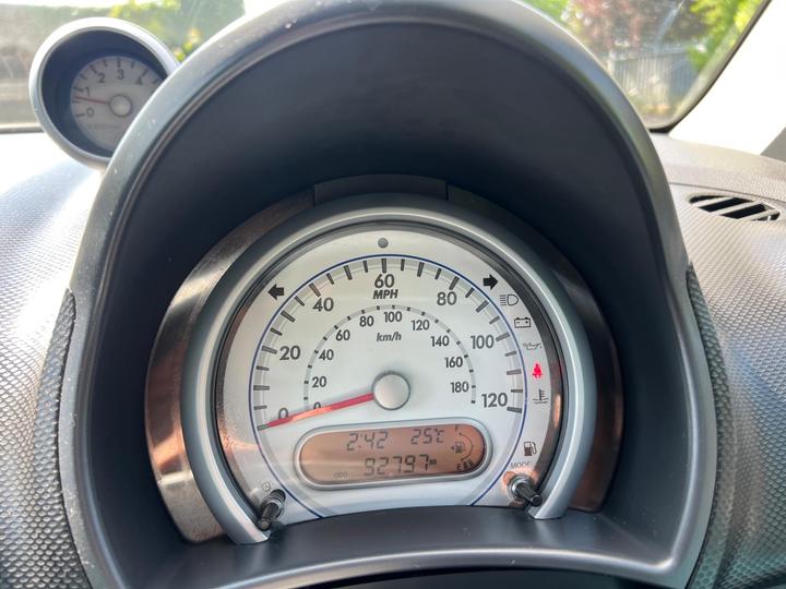 Suzuki Splash - 1.2 GLS Euro 4 5dr - ULEZ,Full MOT,2Keys,Service H - Image 40