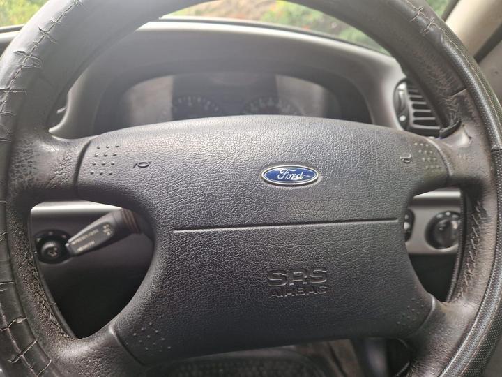Ford Mondeo - 2.5 V6 ST-24 5dr (sun roof, a/c) - New in stock and ready to go - Image 28