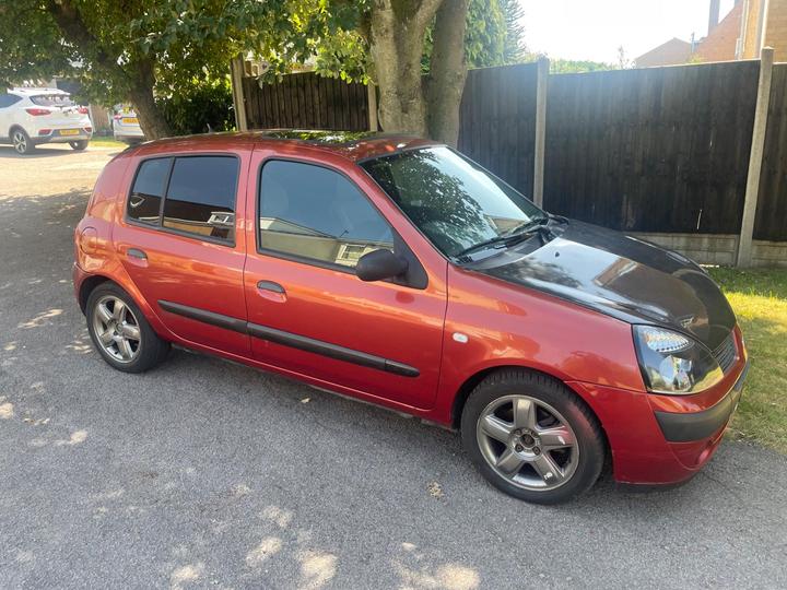 Renault Clio - 1.4 16v Expression 5dr - Image 3