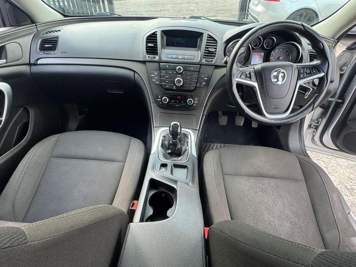 Vauxhall Insignia - 2.0 CDTi ecoFLEX Exclusiv Euro 5 5dr - Image 6