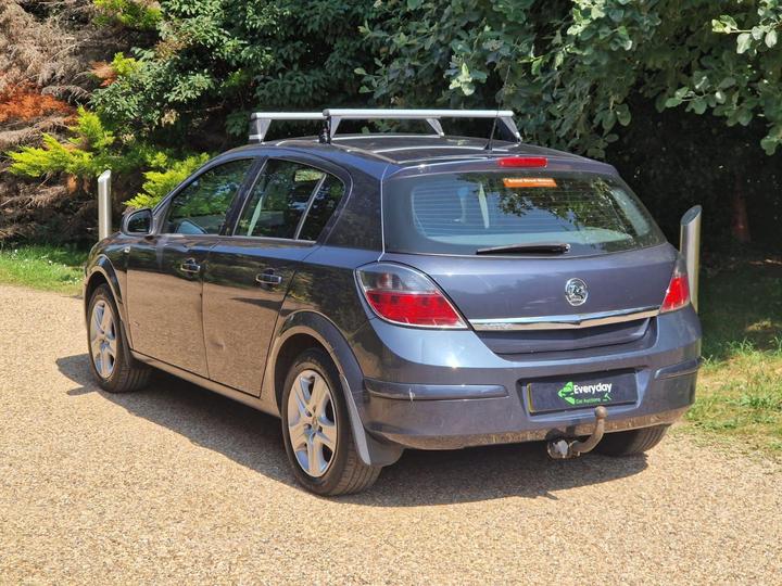 Vauxhall Astra - 1.4i 16v Active 5dr - New in stock and ready to go - Image 48
