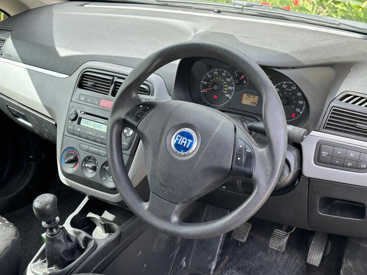 Fiat Grande Punto - 1.2 Active 3dr - 12 MONTHS MOT+GOOD RUNNER - Image 13