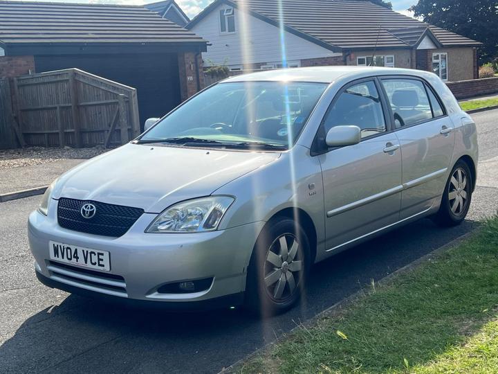 Toyota Corolla - 1.6 VVT-i Colour Collection 5dr - LONG MOT-ULEZ FREE- LOW MILES - Image 2