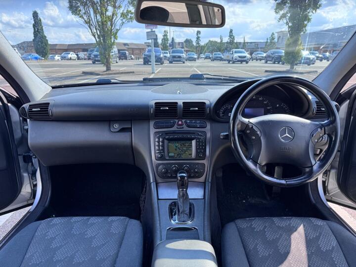 Mercedes-Benz C Class - 1.8 C180 Kompressor Avantgarde SE 4dr - Image 9