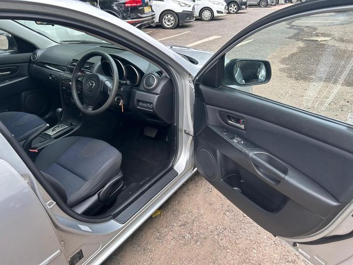 Mazda Mazda3 - 1.6 TS 5dr - AUTOMOT Expiry date 08/08/2025 - Image 16
