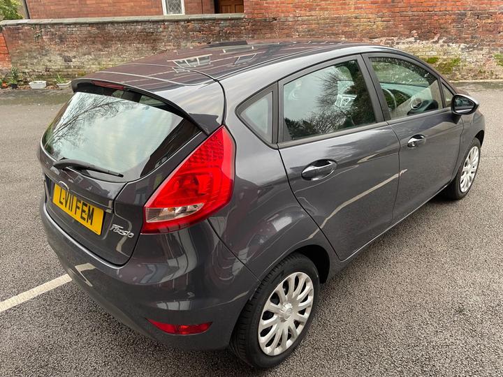 Ford Fiesta - 1.4 TDCi DPF Edge 5dr - Image 8