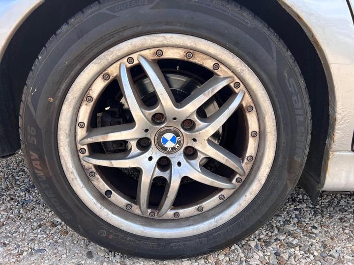 BMW 5 Series - 2.2 520i ES SE 4dr - MOT 19/01/26+P/X TO CLEAR - Image 43