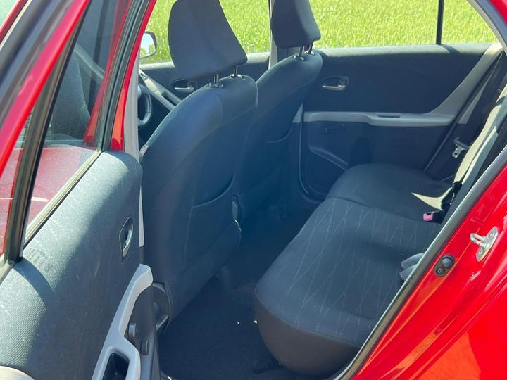 Toyota Yaris - 1.3 VVT-i TR 5dr - Runs and drives great - Image 15