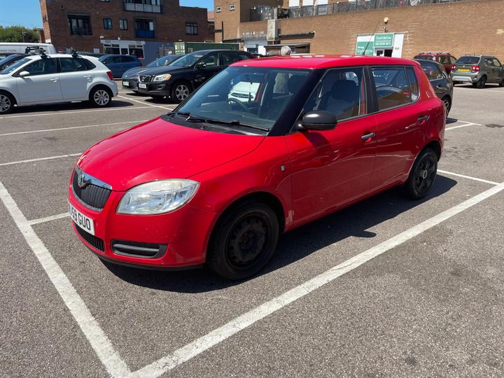 Cheap Skoda Fabia - 1.2 HTP 6V 1 5dr - MOT UNTIL JULY 2026 for sale in Gosport, Hampshire