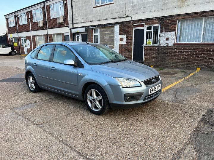 Cheap Ford Focus - 2.0 Titanium 5dr - FREE DELIVERY-ULEZ-AUTO for sale in Grays, Essex