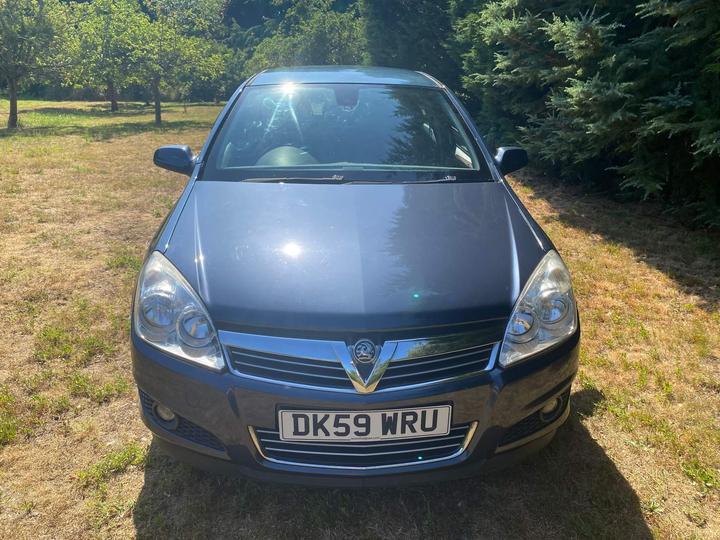 Cheap Vauxhall Astra - 1.6i 16v Design 5dr - Mot March 2026/recent cambelt for sale in Chertsey, Surrey