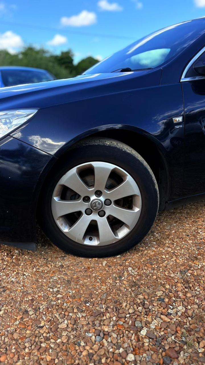 Vauxhall Insignia - 2.0 CDTi ecoFLEX SRi Nav Euro 5 (s/s) 5dr - delivery - warranty - Image 24