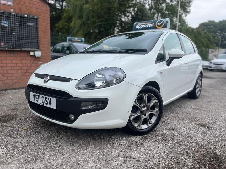 Cheap Fiat Punto Evo - 1.4 GP Euro 5 (s/s) 5dr - ***WHITE*** for sale in Stockport, Greater Manchester