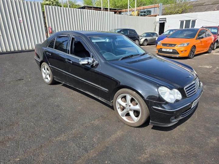 Mercedes-Benz C Class - 1.8 C180 Kompressor Avantgarde SE 4dr - Image 2