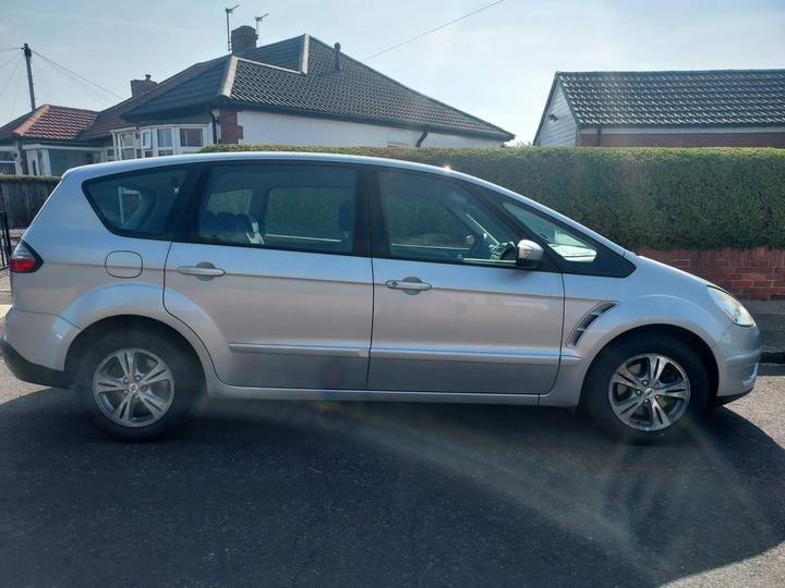 Cheap Ford S-Max - 1.8 TDCi Zetec 5dr - 12 months mot 7 seater for sale in Newcastle upon Tyne, Tyne and Wear