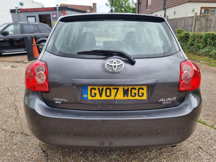 Toyota Auris - 2.0 D-4D TR 5dr - + PLEASE READ ADVERT IN FULL + - Image 7