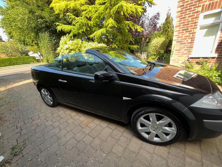 Cheap Renault Megane - 1.9 dCi FAP Dynamique S 2dr - A fun summer convertible for sale in Cambridge, Cambridgeshire