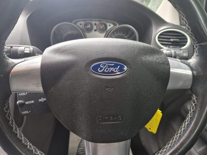 Ford Focus - 1.8 Zetec 5dr - New in stock and ready to go - Image 26